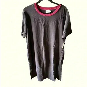 Crescent Black black T shirt dress with pockets! Size 2(See measurements) NWT